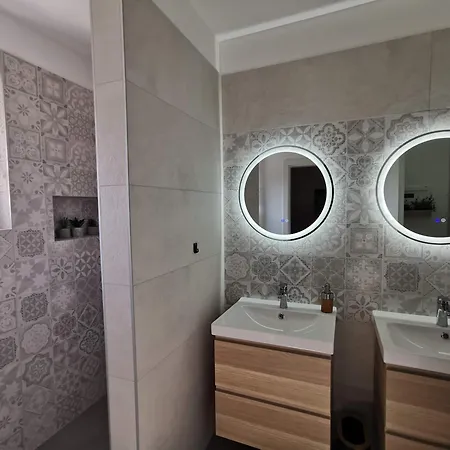Ana Apartament *