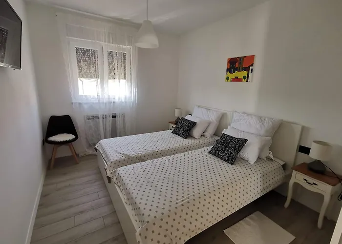 Apartman Ana *
